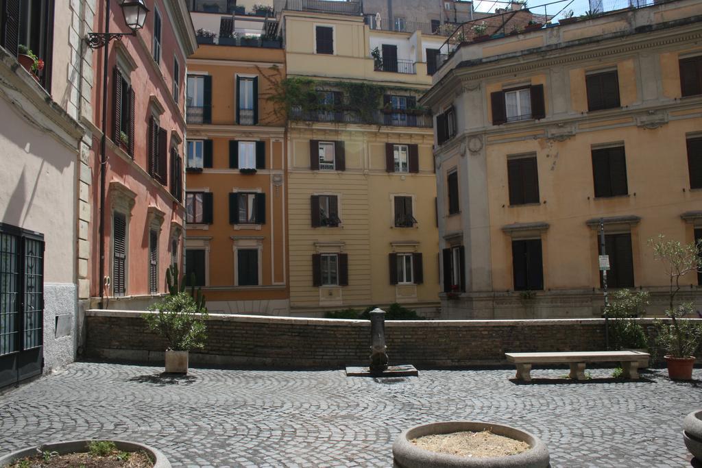 Stella'S Apartment In Monti Roma Exterior foto